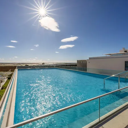 Ria View - Luxo A Beira Mar דירה פוסטה